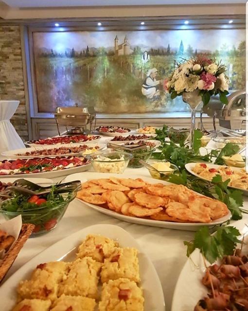 塞萨利卡酒店 Međugorje 外观 照片
